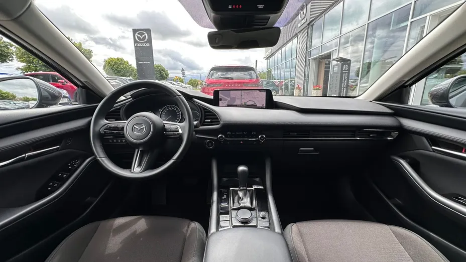 MAZDA 3 3 2.0 mHEV Centre-Line aut