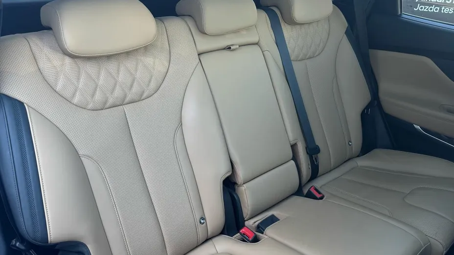 HYUNDAI Santa Fe Santa Fe 1.6 T-GDI PHEV Platinum 4WD aut