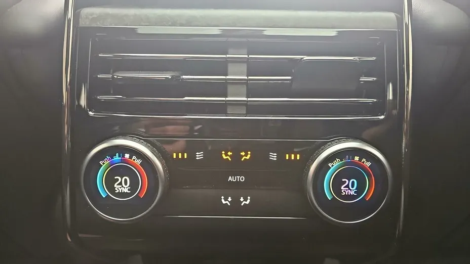 LAND ROVER Range Rover Sport Range Rover S 4.4 V8 P530 Autobiography