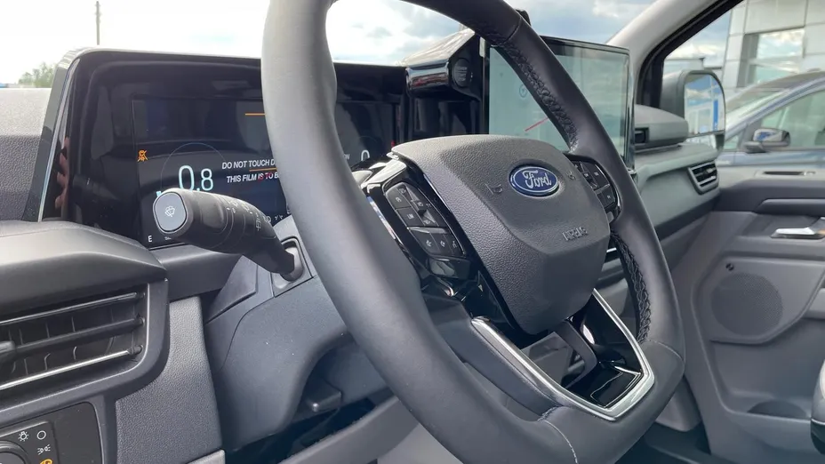 FORD Tourneo Custom Tourneo Custom 2.0 EcoBlue 320 L2 Titanium aut Nowy