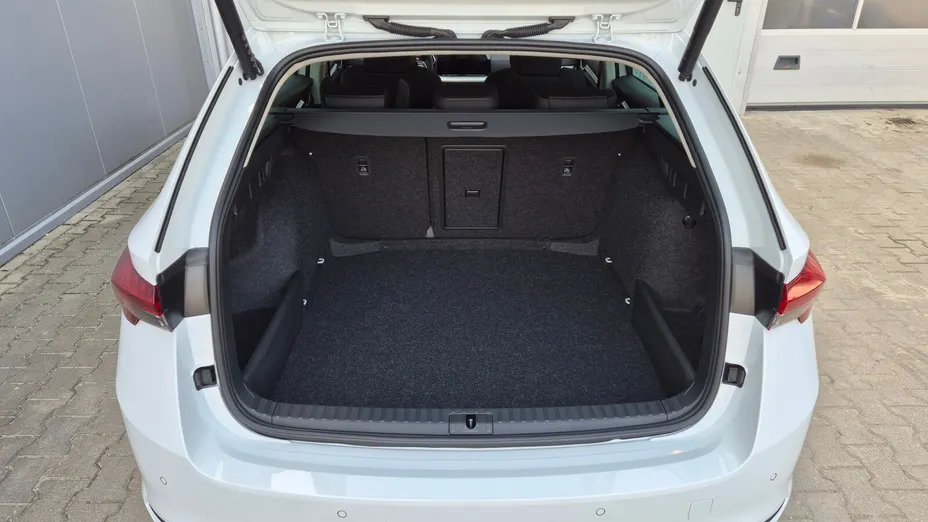 SKODA Octavia Octavia 2.0 TDI Edition 130 Selection DSG
