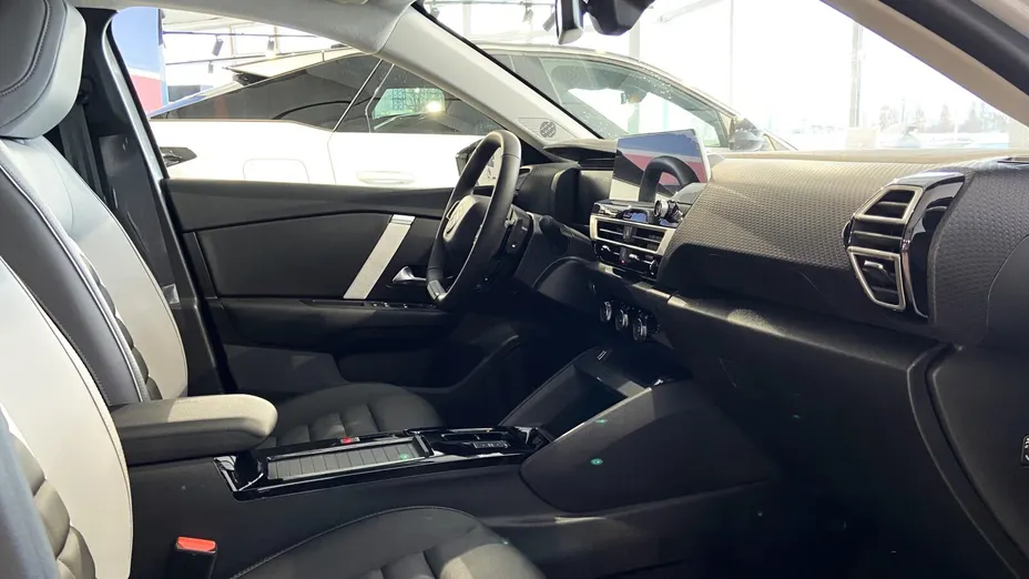 CITROEN C4 X C4 X 1.2 mHEV Max eDCT6 Nowy
