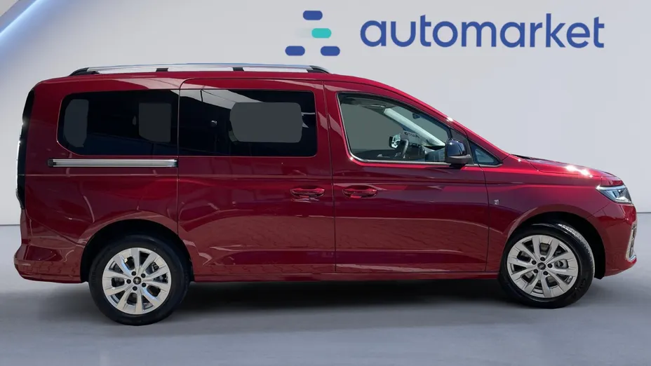 FORD Tourneo Connect Grand Tourneo Connect 1.5 EcoBoost Titanium aut Nowy
