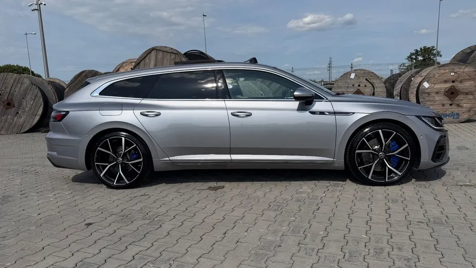 VOLKSWAGEN Arteon Arteon 2.0 TSI 4Motion R DSG