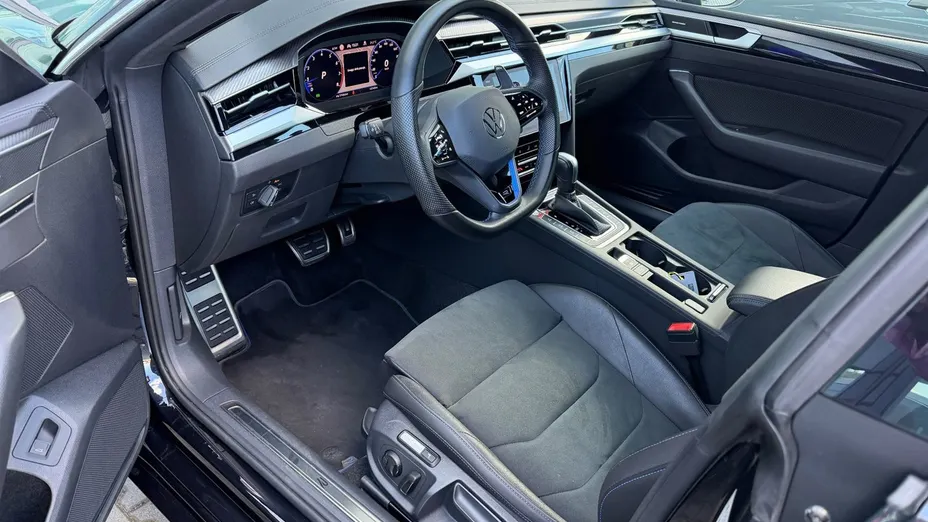 VOLKSWAGEN Arteon Arteon 2.0 TSI 4Motion R DSG
