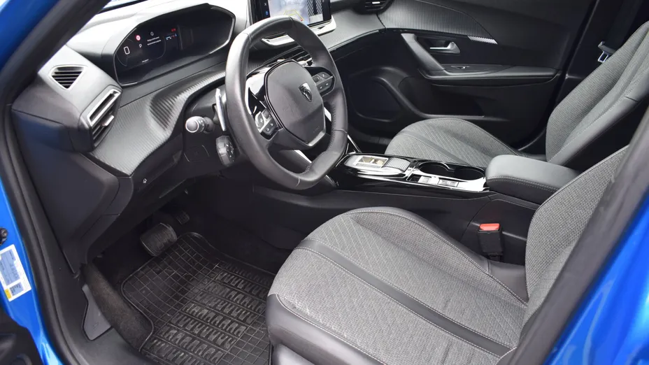 PEUGEOT 2008 2008 PureTech 130 Allure S&S EAT8