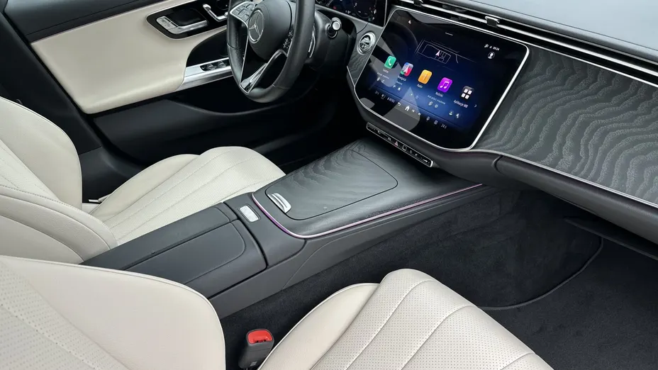 MERCEDES-BENZ E Klasa E 220 d mHEV 4-Matic Avantgarde 9G-Tronic