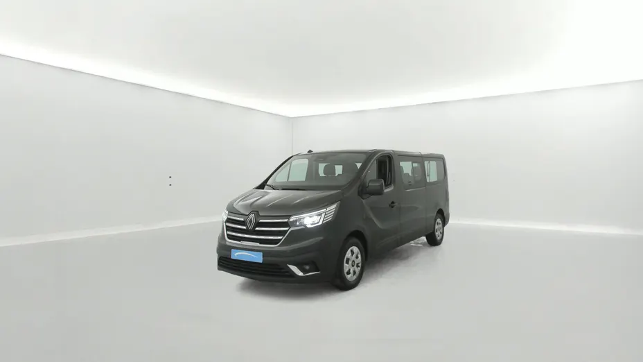 RENAULT Trafic -