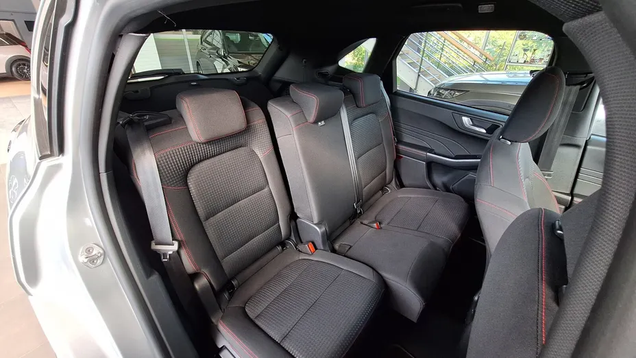 FORD Kuga Kuga 2.5 FHEV FWD ST-Line