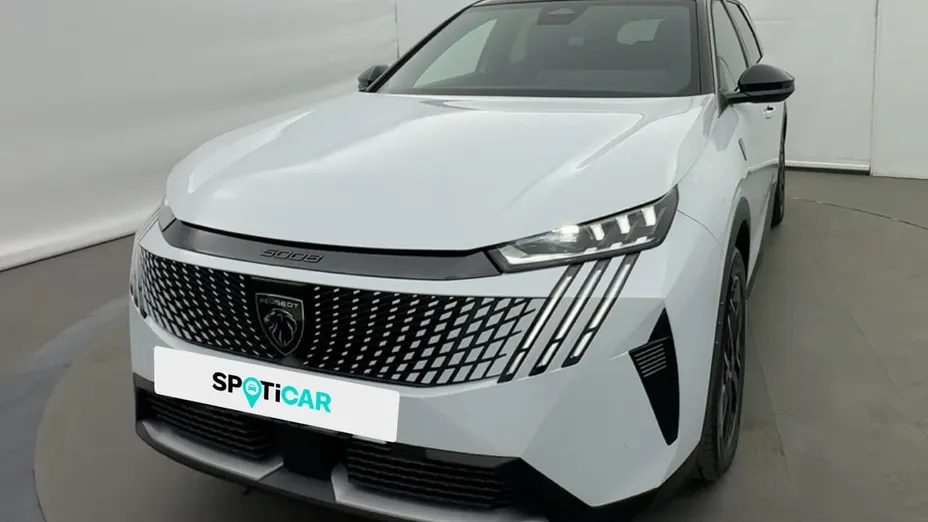 PEUGEOT 5008 -