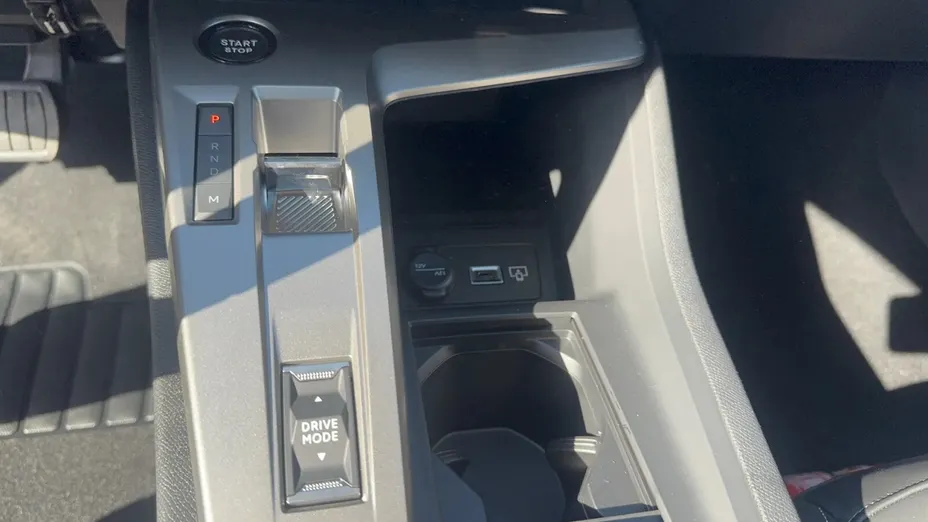 PEUGEOT 308 308 1.2 mHEV Allure S&S e-DCS6 Nowy