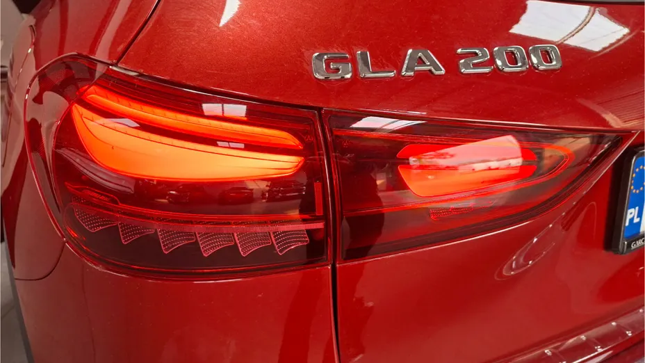 MERCEDES-BENZ GLA GLA 200 mHEV Progressive 7G-DCT