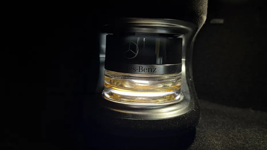 MERCEDES-BENZ E Klasa E 220 d mHEV 4-Matic AMG 9G-Tronic