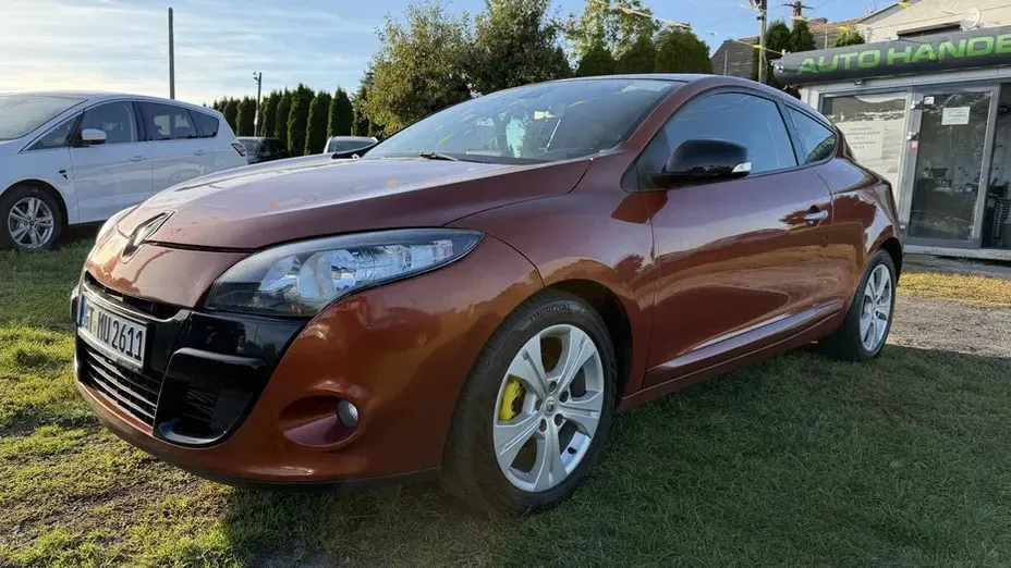 RENAULT Megane -