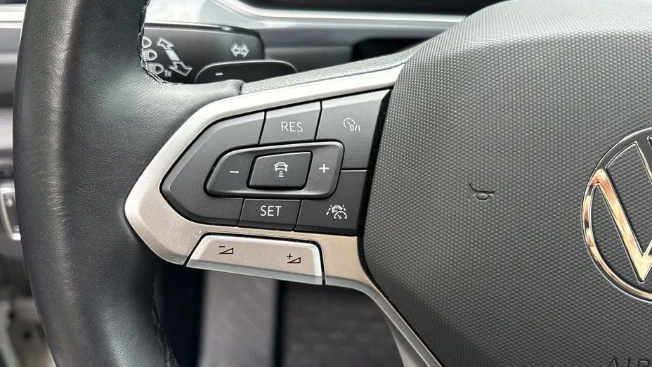 VOLKSWAGEN T-ROC T-ROC 1.5 TSI Style DSG