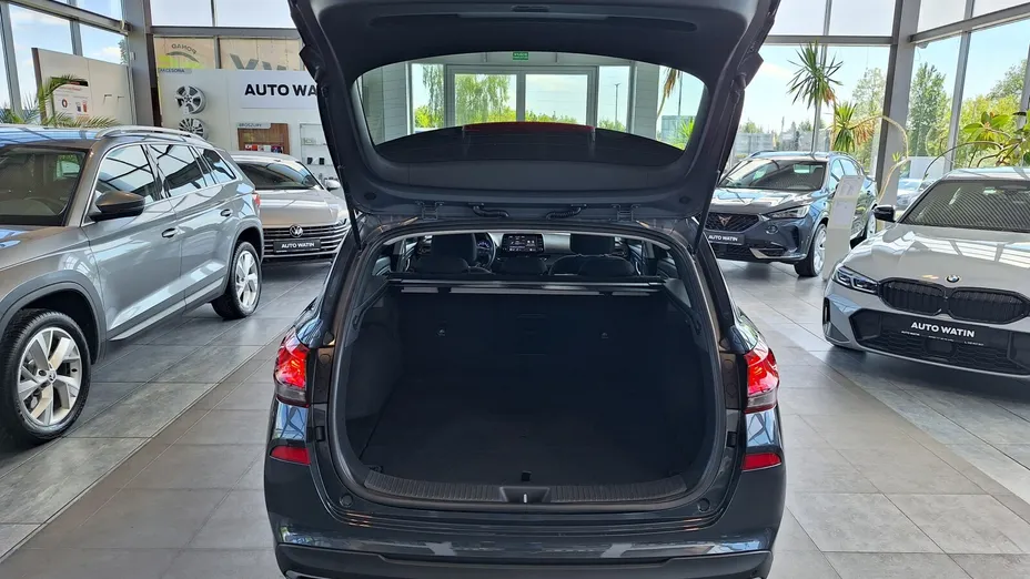 HYUNDAI i30 i30 1.5 T-GDI 48V Smart DCT