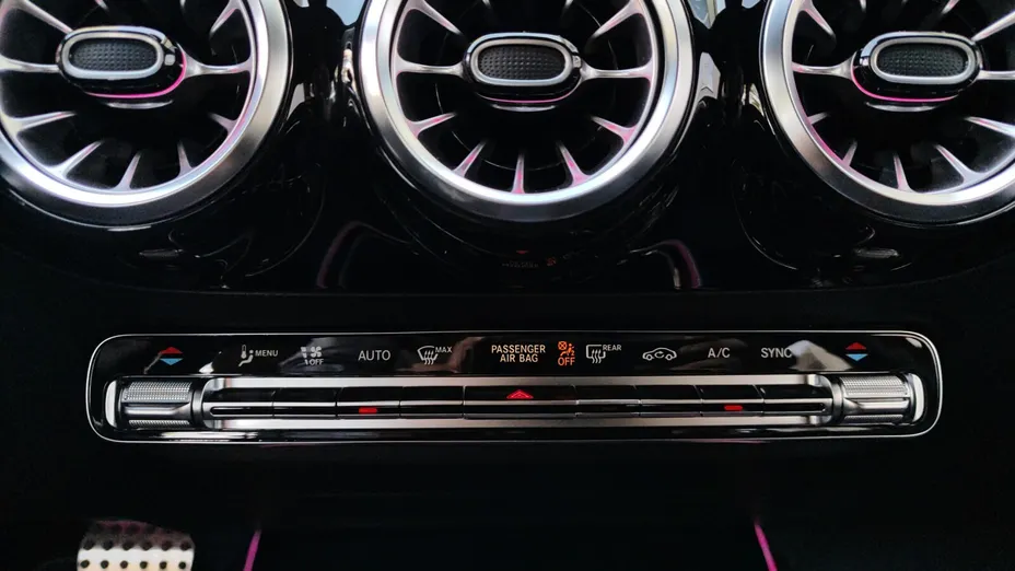 MERCEDES-BENZ B Klasa B 220 4-Matic mHEV AMG Line 8G-DCT