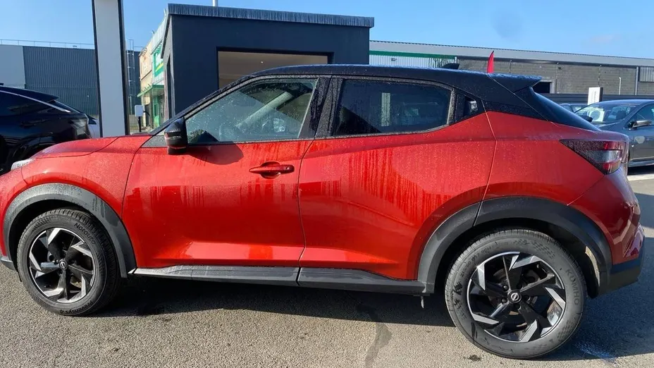NISSAN Juke -