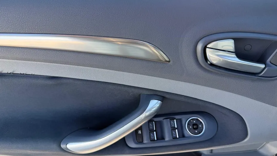 FORD Mondeo -