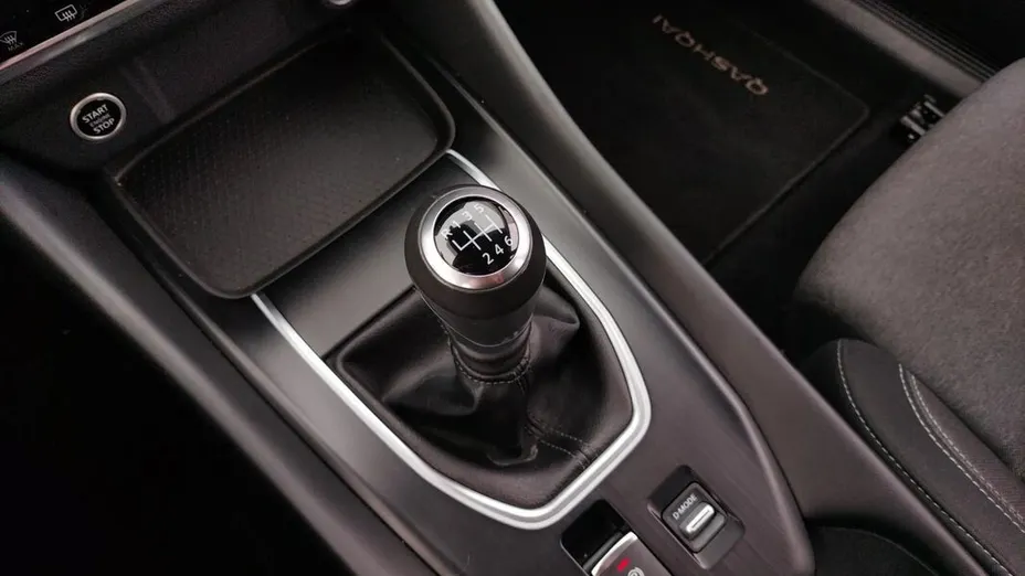 NISSAN Qashqai Qashqai 1.3 DIG-T mHEV N-Connecta