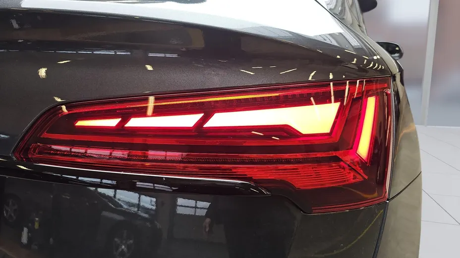 AUDI Q5 Q5 40 TDI mHEV Quattro S Line S tronic