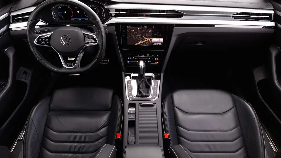 VOLKSWAGEN Arteon Arteon 2.0 TDI 4Motion R-Line DSG