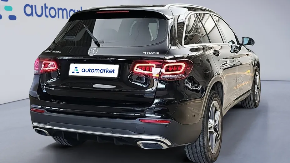 MERCEDES-BENZ GLC GLC 300 e 4-Matic