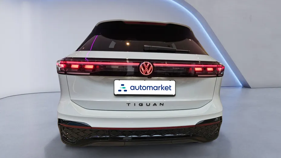VOLKSWAGEN Tiguan Tiguan 2.0 TDI 4Mot. R-Line Plus DSG Nowy