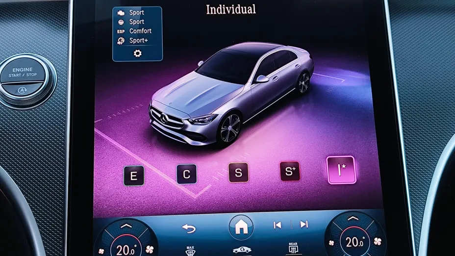 MERCEDES-BENZ C Klasa C 200 mHEV 4-Matic AMG