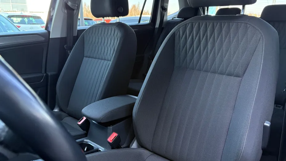 VOLKSWAGEN Tiguan Allspace -