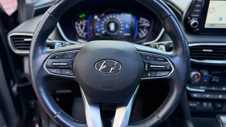 HYUNDAI Santa Fe -