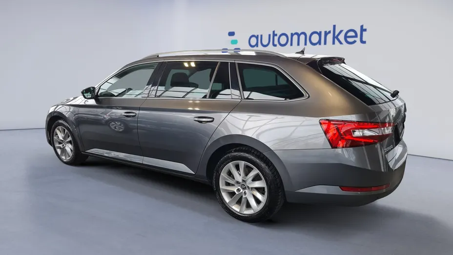 SKODA Superb Superb 2.0 TDI SCR Ambition DSG