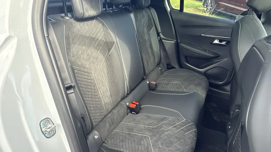 PEUGEOT 208 208 1.2 mHEV GT Nowy