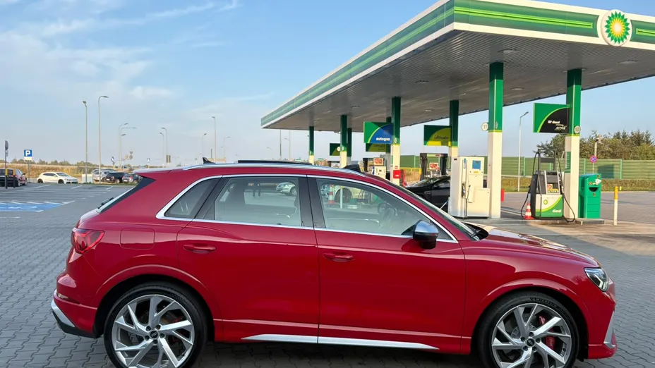 AUDI RS Q3 -