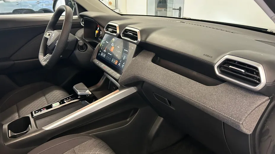 MG ZS ZS 1.5 HEV+ Excite aut Nowy