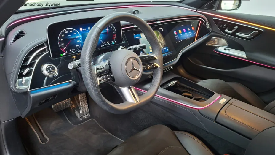 MERCEDES-BENZ E Klasa E 300 de PHEV 4-Matic AMG 9G-Tronic