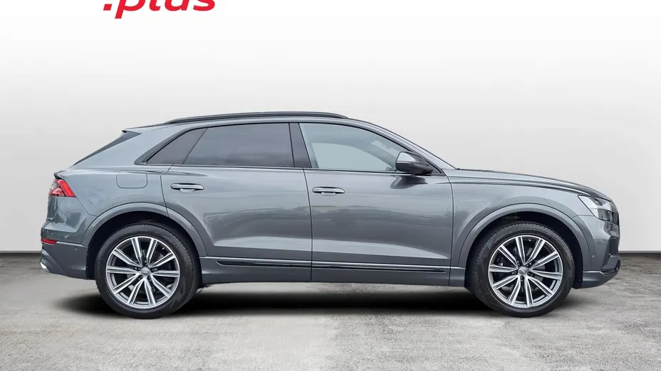 AUDI SQ8 -