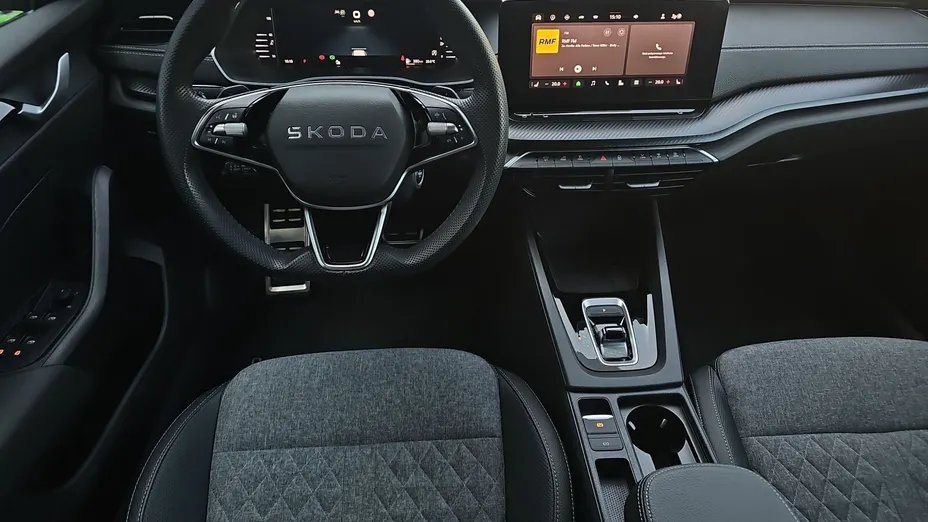 SKODA Octavia -