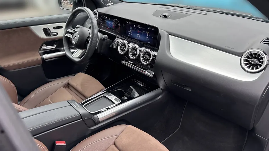 MERCEDES-BENZ GLA GLA 200 mHEV AMG Line 7G-DCT