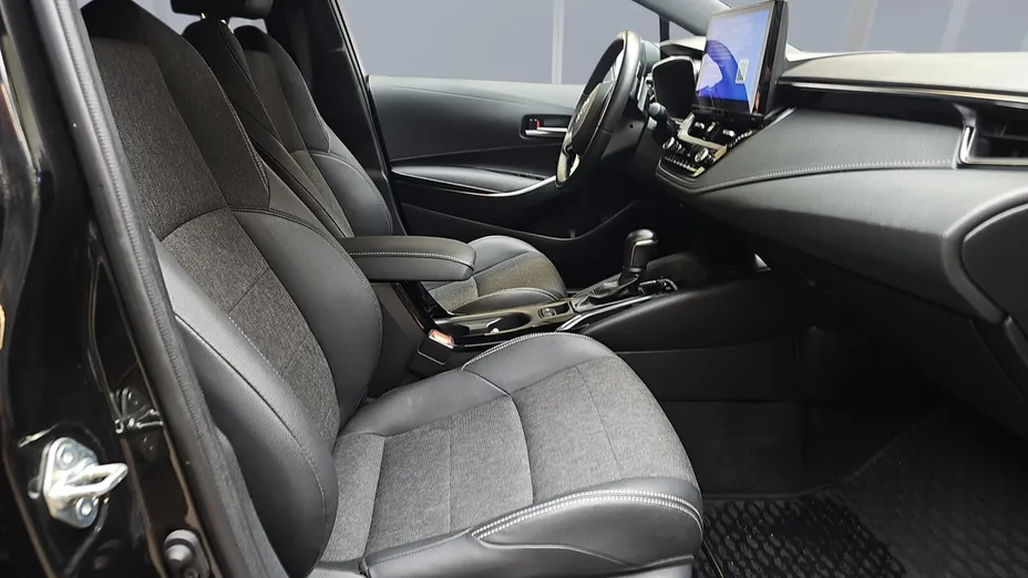 TOYOTA Corolla Corolla 2.0 Hybrid Style