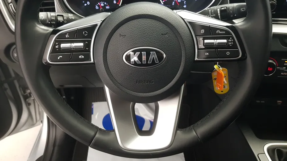 KIA Cee'd Ceed 1.6 CRDi SCR M