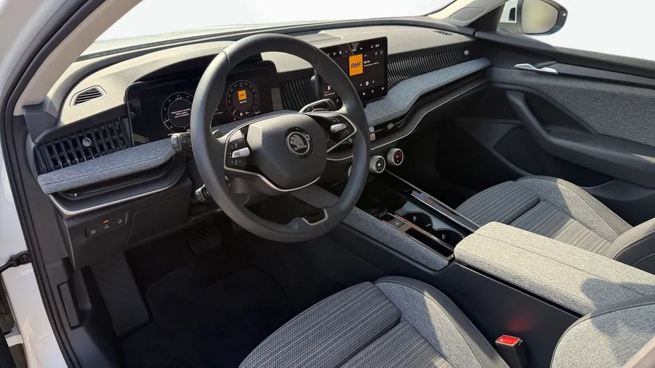 SKODA Superb Superb 2.0 TSI 4x4 Selection DSG