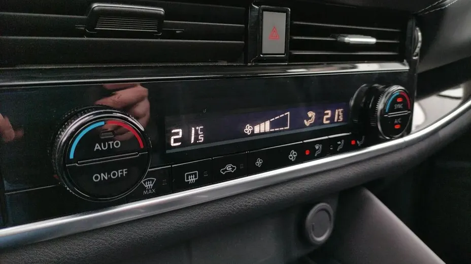 NISSAN Qashqai Qashqai 1.3 DIG-T mHEV N-Connecta Xtronic