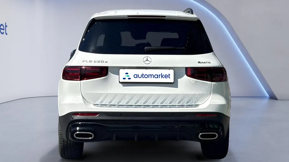 MERCEDES-BENZ GLB GLB 220 d 4-Matic AMG Line 8G-DCT