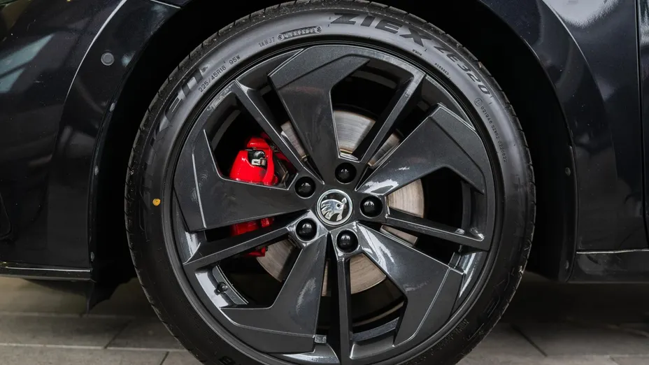 SKODA Octavia Octavia 2.0 TDI RS DSG