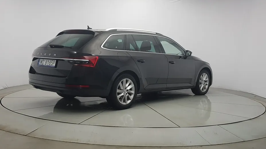 SKODA Superb Superb 2.0 TDI SCR Ambition