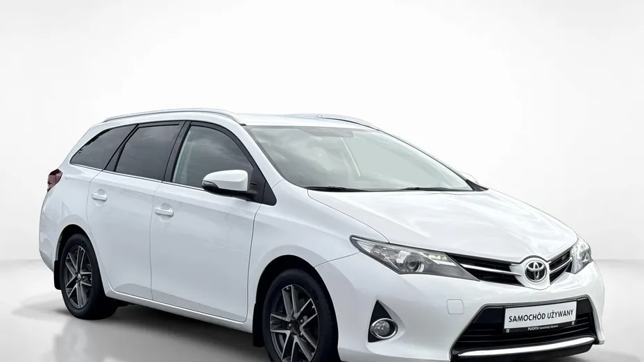 TOYOTA Auris Auris 2.0 D-4D Dynamic