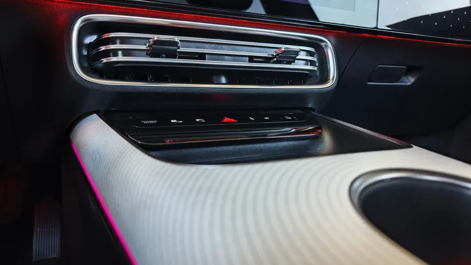 MERCEDES-BENZ CLA CLA 180 mHEV 8G-DCT