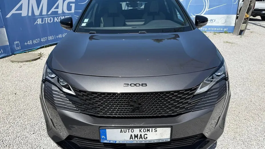 PEUGEOT 3008 -