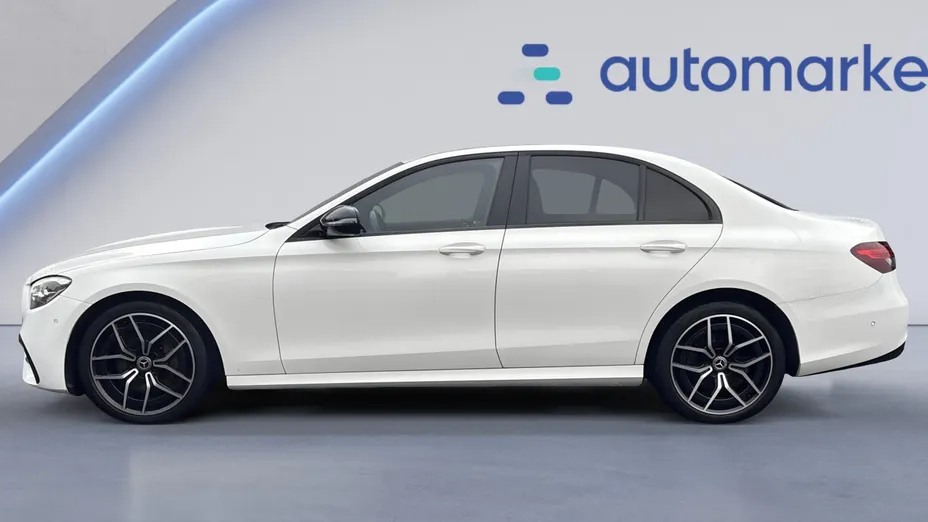 MERCEDES-BENZ E Klasa E 220 d 4-Matic AMG/Avantgarde